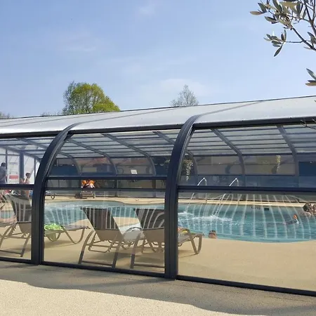 Caravaning Les Cerisiers Berck Sur キャンプ場