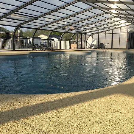 キャンプ場 Caravaning Les Cerisiers Berck Sur Verton