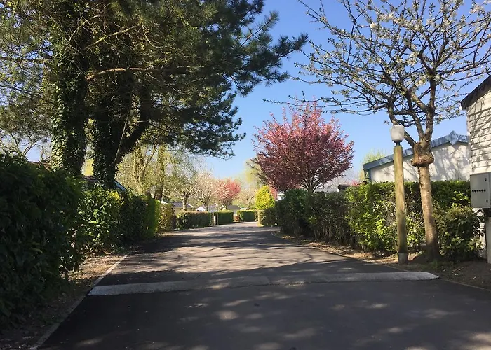 Camping Caravaning Les Cerisiers Berck Sur 4*